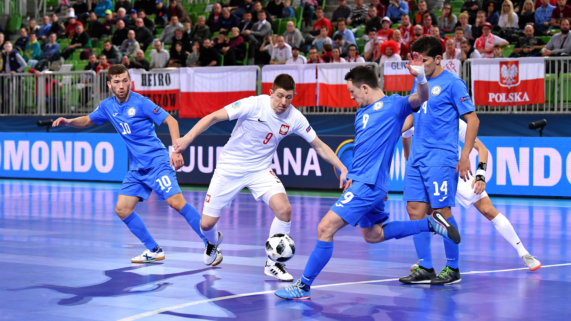 马威半场5中4拿到14分4板，帮助太阳占据上风